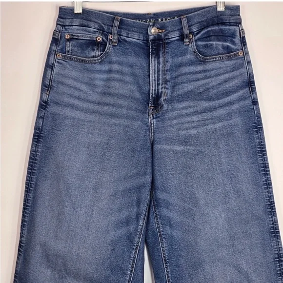 American Eagle Stretch Curvy Super High Rise Baggy Straight Jeans 10 Regular - Picture 4 of 6
